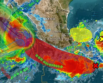 Gobierno de Baja California Sur suspende labores por huracán Priscilla en Los Cabos