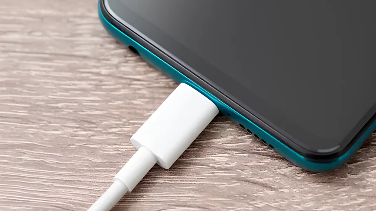 Otro de los accesorios de los smarphones podría no ser incluido. Foto: Cortesía