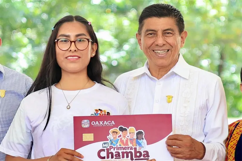 Si eres recién egresada a partir de 2024, podrás ser parte del programa Mi Primera Chamba Oaxaca. Foto: Cortesía.