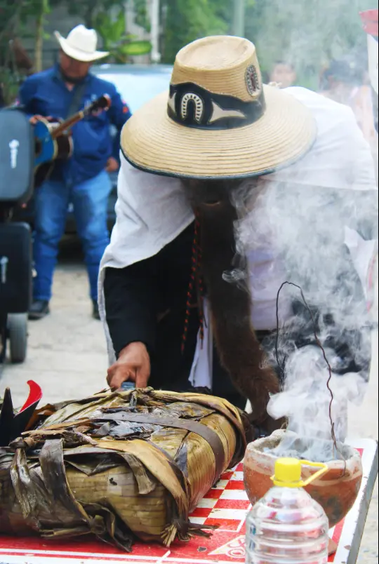 No te pierdas el emblemático ritual del cambio de fiscal del panteón. Foto: cortesía.