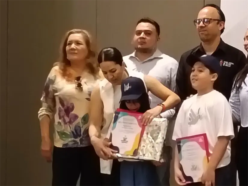 Nadia Kaely Gutiérrez Partida asegura que es ella la primera en generar paz.