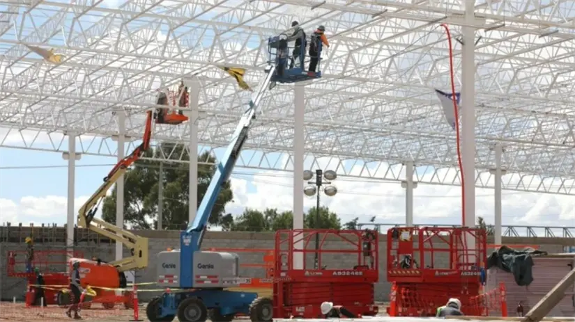 Construcción de una nueva sucursal de Walmart en Zona Plateada, Pachuca. Foto: cortesía.