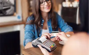 Beneficios de aceptar pagos con tarjeta: impulsa tus ventas y clientes