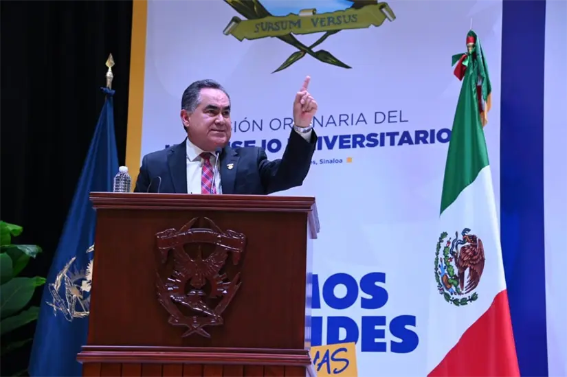 Doctor Jesús Madueña Molina, rector de la UAS.