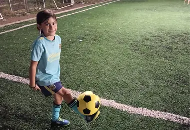 Aitana Valentina es la niña de Alturas del Sur en Culiacán que sueña con brillar en el Club América