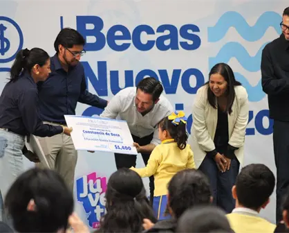 Entregan más de 3 mil Becas Nuevo Comienzo en Guanajuato: dónde tramitarlas