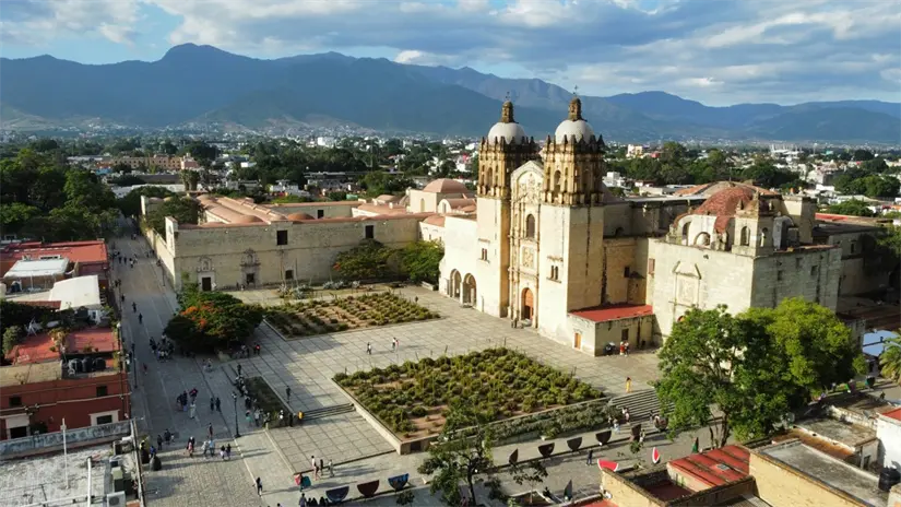 Disfruta de tu viaje a Oaxaca y explora el lugar. Foto: Unsplash. 