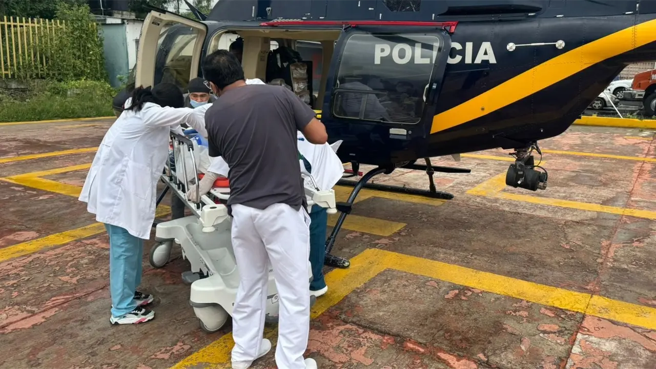 Mujer policía ayuda a dar a luz en Xochimilco: nace bebé en casa con apoyo de la SSC.