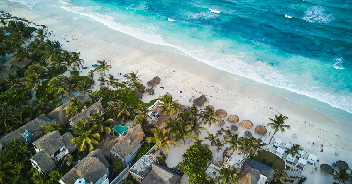 ¿Cuánto cuesta rentar un camastro en Tulum?