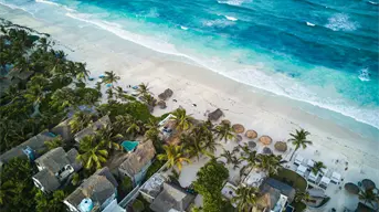 ¿Cuánto cuesta rentar un camastro en Tulum?
