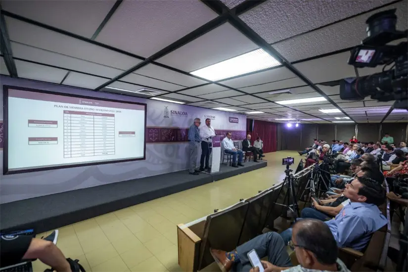 El secretario Ismael Bello Esquivel explicó los detalles del plan de siembras aprobado en el Consejo Estatal de Desarrollo Rural Sustentable.