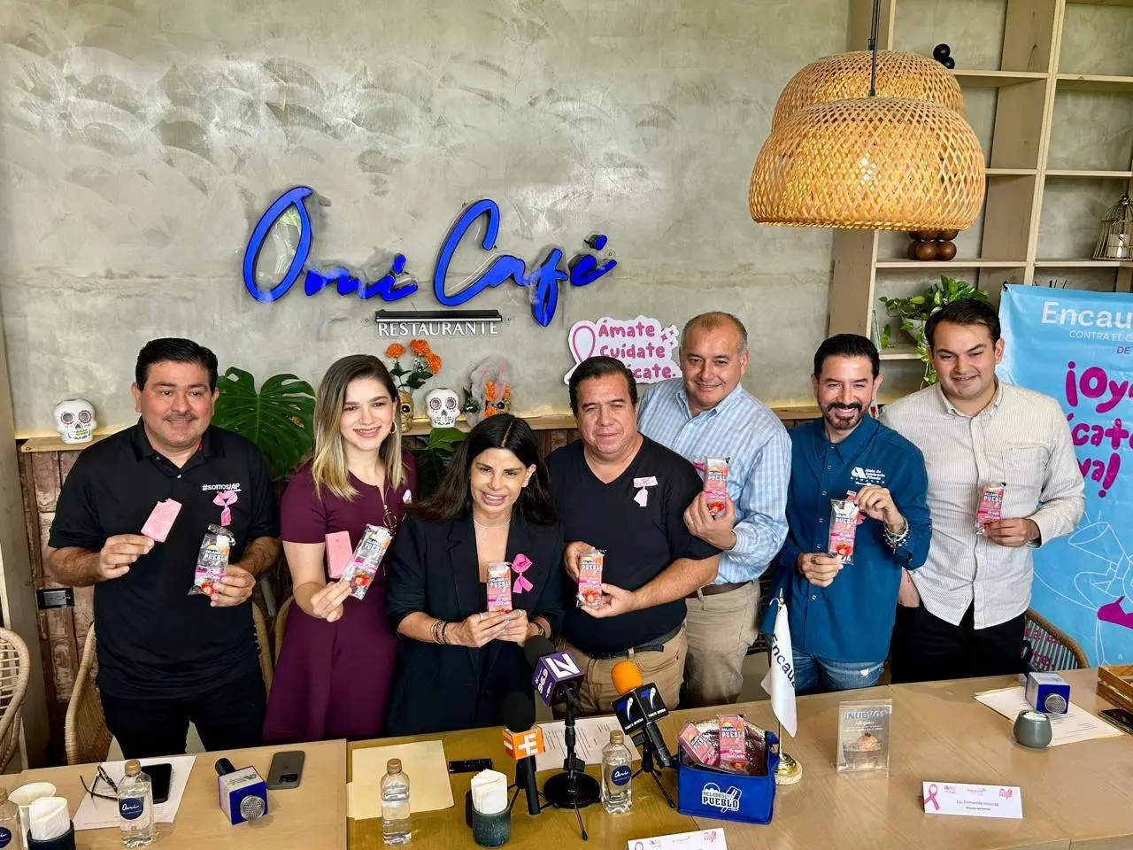 Encauza IAP, y Helados del Pueblo hacen un convenio para donar tres pesos por cada paleta de fresa vendida y así lograr apoyar a las personas con cáncer.
