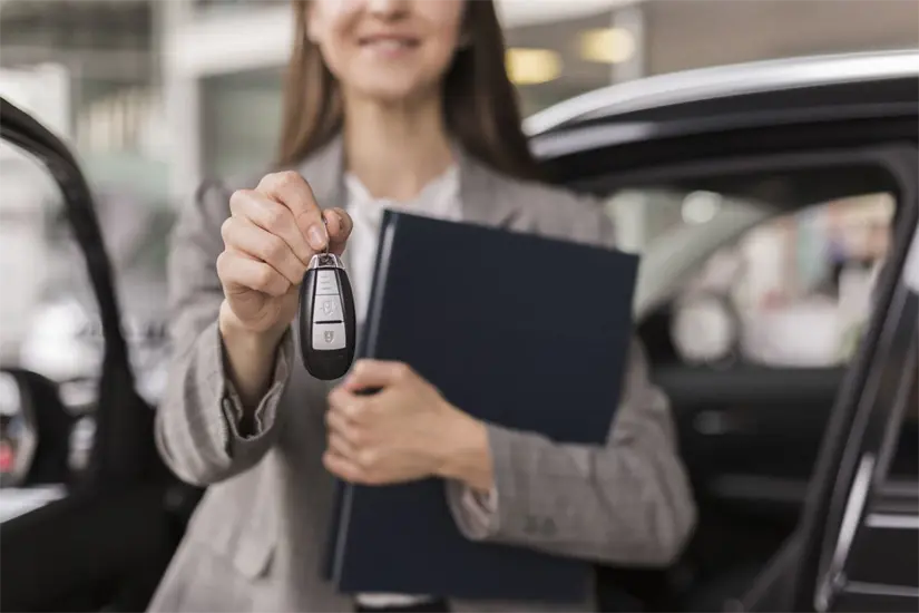 Conoce cuáles son los requisitos que se necesitan para hacer el cambio de placas en Yucatán. Foto: Freepik. 