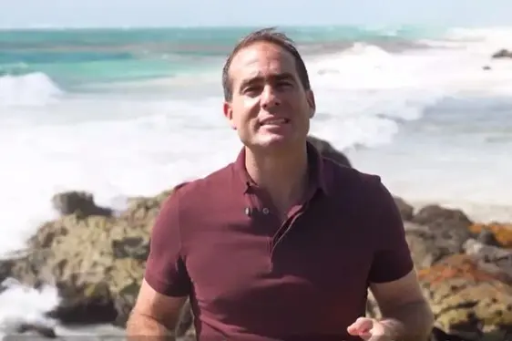 Diego Castañón busca promover el turismo en las playas de Tulum. Foto: Cortesía