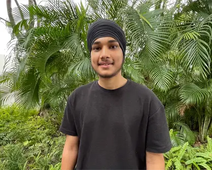 Rajveer Singh es el joven alemán que vino a enseñar inglés y terminó aprendiendo el idioma del corazón culichi