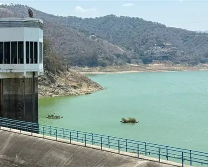 ¿Qué municipios abastece de agua el Sistema Cutzamala?