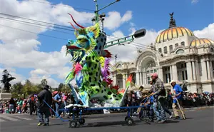 ¿A qué hora inicia el desfile de Alebrijes Monumentales en la CDMX?