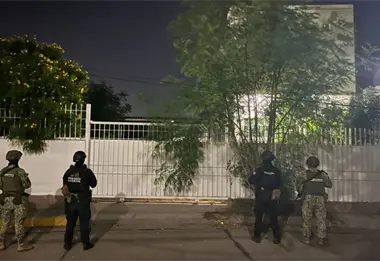 Operativo en la colonia 5 de Mayo de Culiacán deja inmueble asegurado, vehículos robados y artefacto explosivo