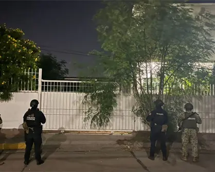 Operativo en la colonia 5 de Mayo de Culiacán deja inmueble asegurado, vehículos robados y artefacto explosivo