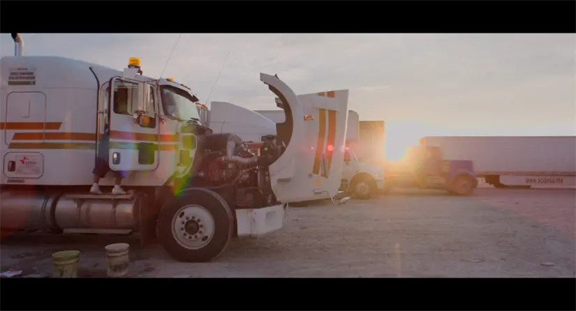 El documental invita a la reflexión sobre las condiciones de los transportistas. Foto: Cortesía