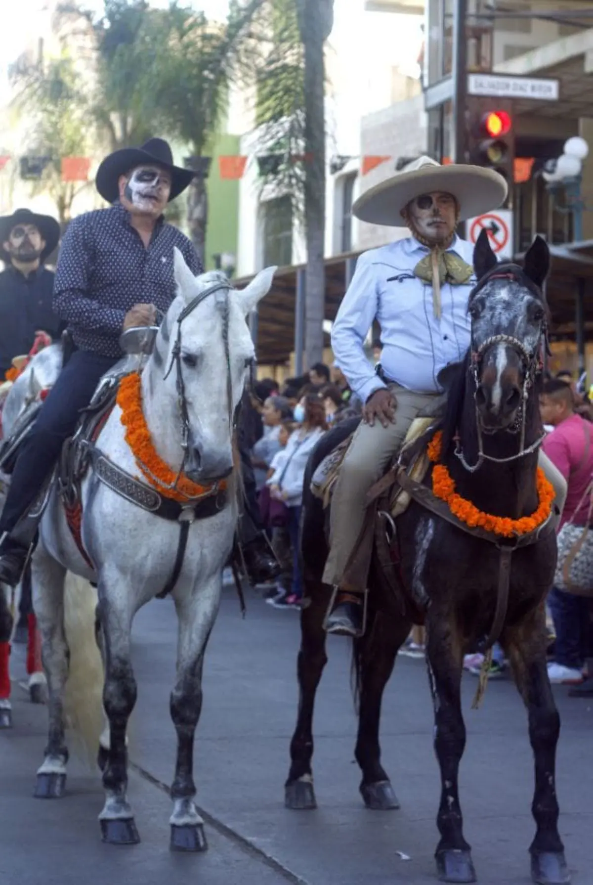 Jinetes disfrazados habrá en el desfile del Día de Muertos Foto: Cortesía