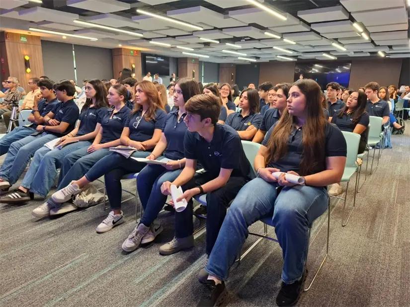 Jóvenes universitarios suman propuestas de valor en búsqueda de soluciones de conflictos en Sinaloa