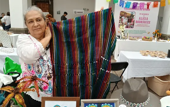 Emprendedoras  inspiran con su Bazar "Tradiciones de Otoño" que llena de vida y color el Ayuntamiento de Culiacán