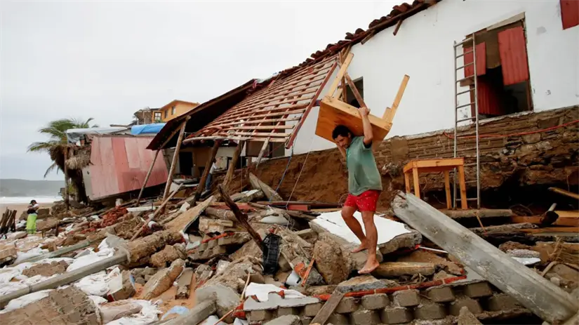 No subestime el fenómeno y toma medidas ante posible ciclón en Oaxaca. Foto: cortesía.