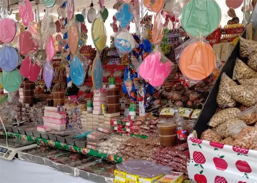 Tianguis de los Muertitos, toda una tradición en Aguascalientes. Foto: Cortesía
