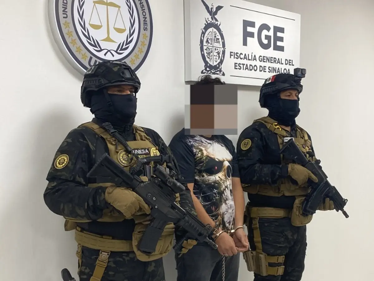 Elementos de la UNESA capturaron a un hombre presuntamente implicado en una agresión con arma blanca ocurrida en agosto en Culiacán.