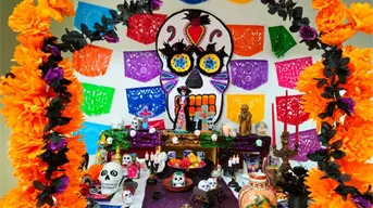 Tradiciones se encontrarán en Playas de Rosarito: Halloween y el Día de Muertos 2025