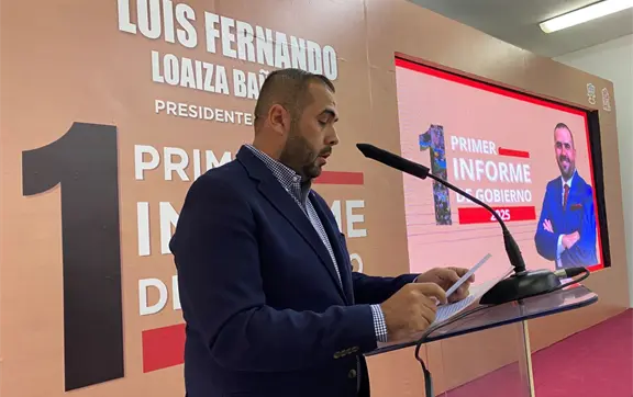 Rinde su primer informe de gobierno, el alcalde de San Ignacio, Luis Fernando Loaiza