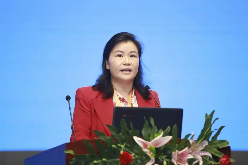 A sus 48 años, es una de las mujeres más ricas de China y del mundo. Foto: Cortesía
