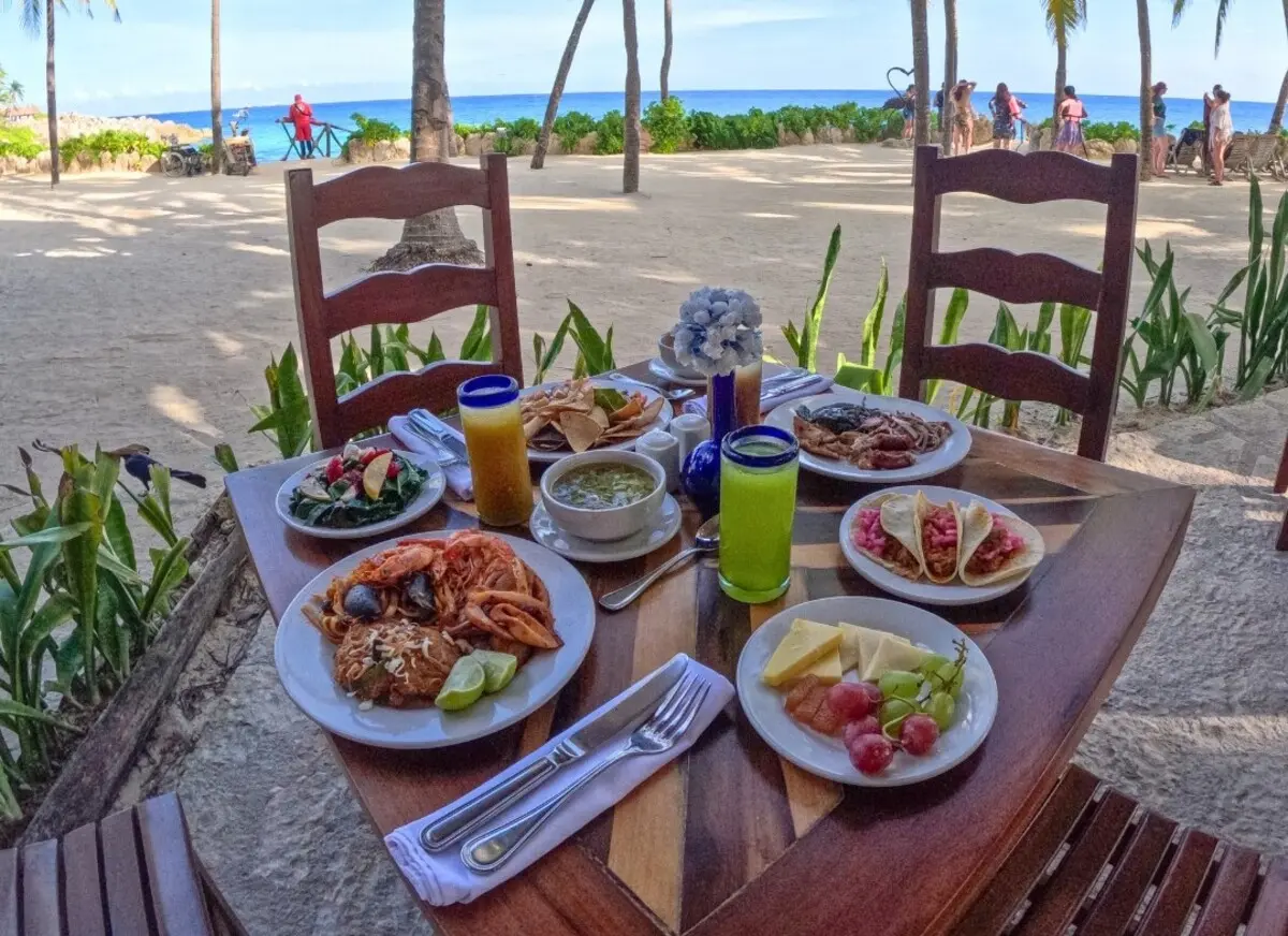 ¿Cuáles son los mejores restaurantes del Parque Xcaret?