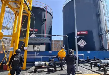 Aseguran 1.6 millones de litros de combustible, el más grande en la historia de Guanajuato