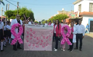 San Ignacio se une a la lucha contra el cáncer de mama con una marcha rosa