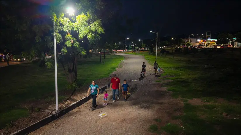 Proyecto de iluminación urbana promueve paz y convivencia en Culiacán. Cortesía/TBN