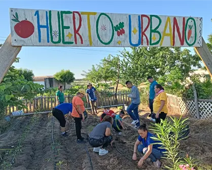 Vecinos de Prados del Sol 2 siembran unión y esperanza en su Huerto Urbano