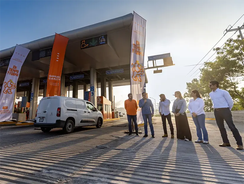 Gratis el paso a la Autopista al Aeropuerto de Monterrey. Foto: Cortesía