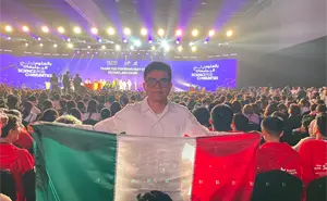 Raúl Alonso Salazar Orozco: un mazatleco llevando innovación y esperanza a la Expo Ciencias Internacional