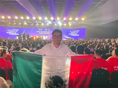 Raúl Alonso Salazar Orozco: un mazatleco llevando innovación y esperanza a la Expo Ciencias Internacional