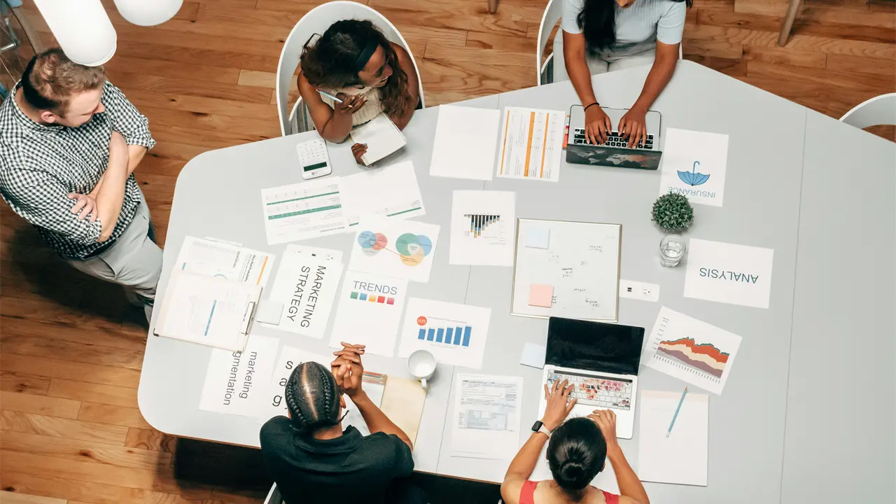 Lecciones prácticas para emprendimientos exitosos.