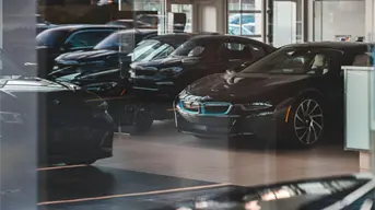 El auge del mercado de autos seminuevos: cómo la digitalización está cambiando la forma de comprar y vender.