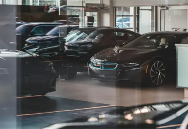 El auge del mercado de autos seminuevos: cómo la digitalización está cambiando la forma de comprar y vender.