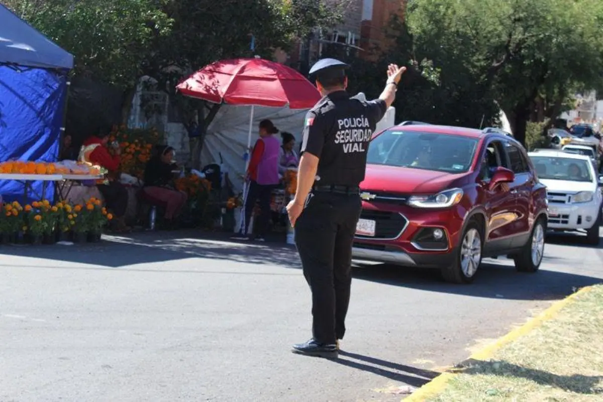 Operativo vial por el Tianguis de Día de Muertos en Zacatecas. Foto: Cortesía
