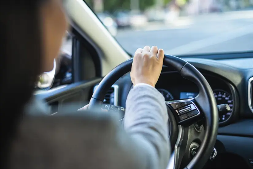 Conoce los pasos que debes seguir para cambiar las placas en Puebla. Foto: Freepik.