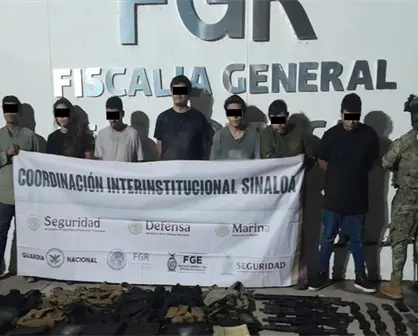 Fuerzas federales detienen a 18 personas y aseguran armas y químicos en operativos en Culiacán y Navolato