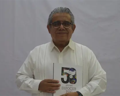Juan Ramón Manjarrez celebra 50 años del Difocur con un libro que honra la cultura sinaloense