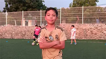 Manuel Castillo, el niño futbolista de la Nakayama, Culiacán, que sueña en grande