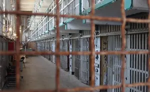 Mujer de Los Mochis engañó a su papá para despojarlo de sus propiedades; pasará casi 7 años en prisión